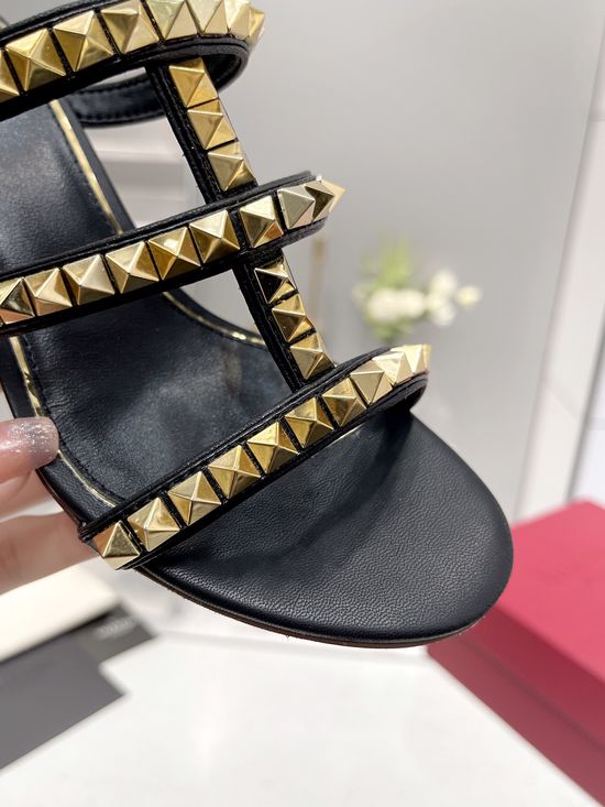 Valentino Hollow Out Rivet Decor Premium Leather Comfortable Shoes