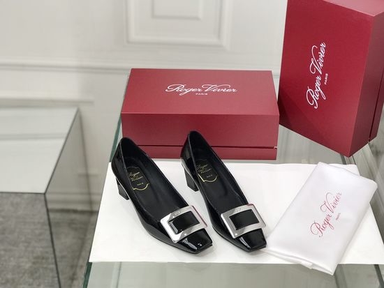 Roger Viver RV Patent Leather Buckle Low Heel Pumps