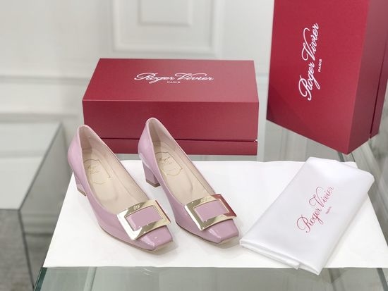 Roger Viver RV Patent Leather Buckle Low Heel Pumps