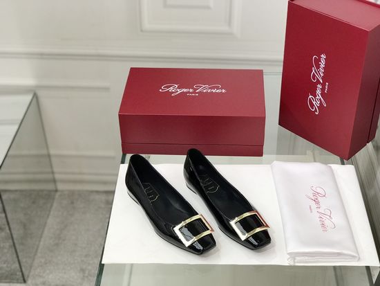 Roger Viver Patent Leather Buckle Flat Pumps