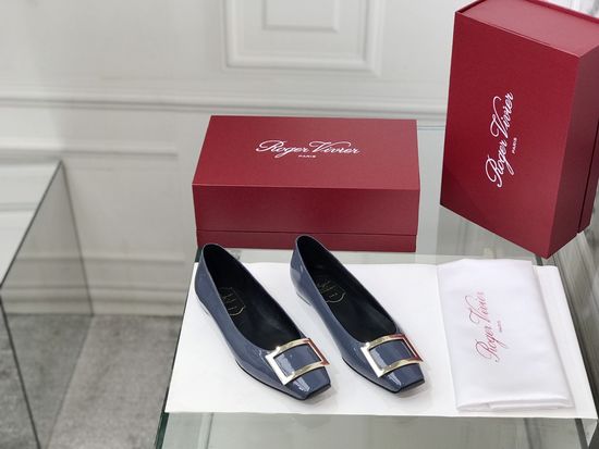 Roger Viver Patent Leather Buckle Flat Pumps