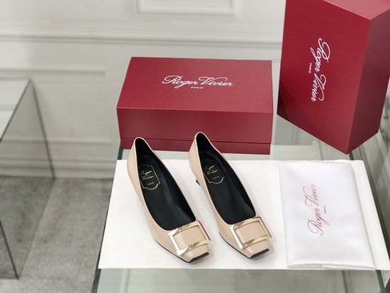 Roger Viver RV Patent Leather Buckle Chunky Heel Pumps