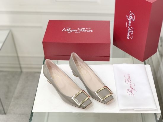 Roger Viver RV Patent Leather Buckle Chunky Heel Pumps
