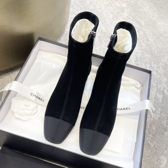 Chanel Lined Warm Chunky Heel Elastic Boots
