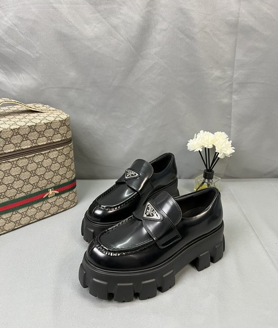 Prada Vintage Thick Sole Slip-on Casual Comfortable Leather Shoes