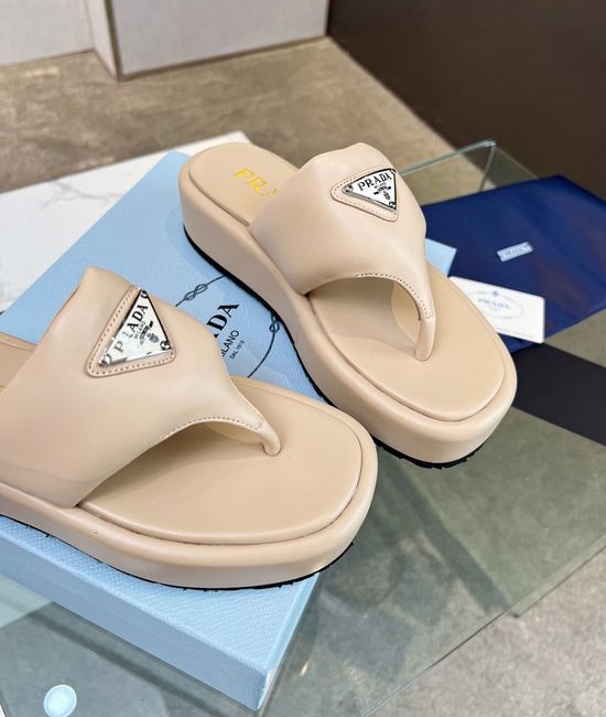 Prada Casual Flat Slide Sandals with Lightweight Cushioned Sole