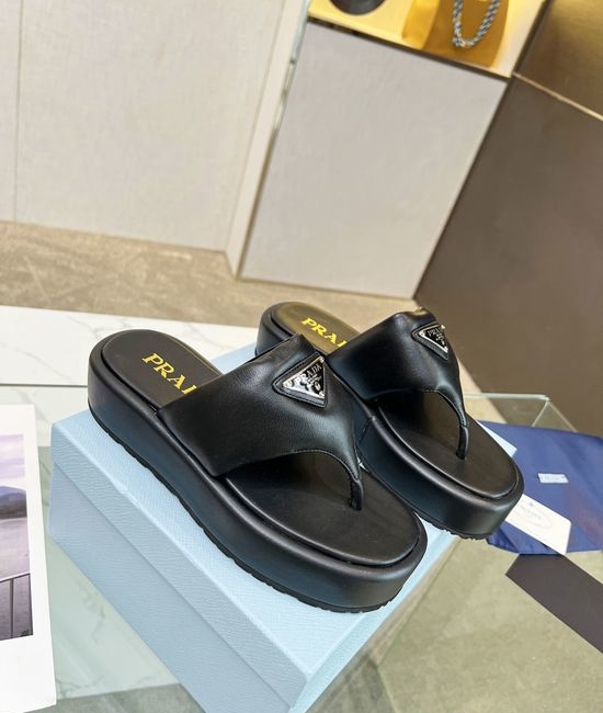 Prada Casual Flat Slide Sandals with Lightweight Cushioned Sole
