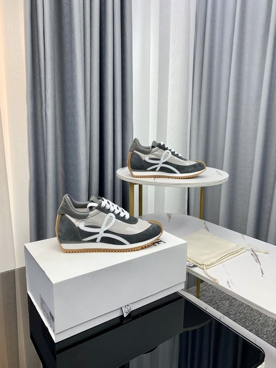 Loewe Premium Leather Non-slip Trainers With Original Full Packaging