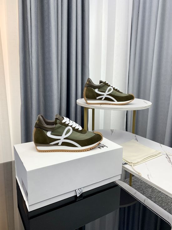 Loewe Premium Leather Non-slip Trainers With Original Full Packaging