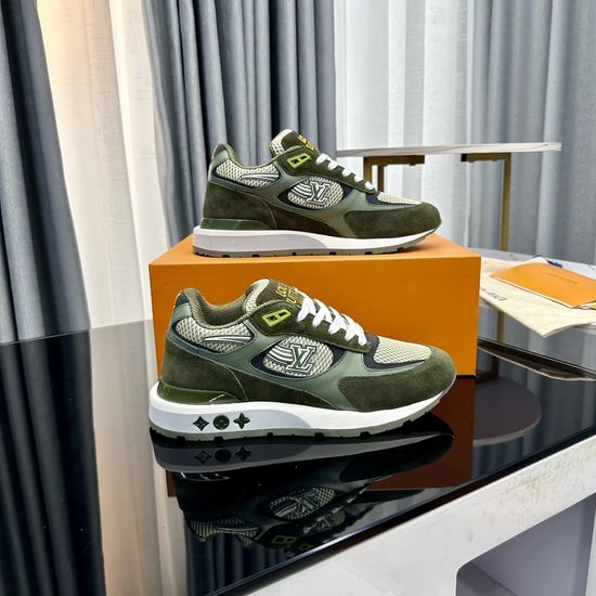 Louis Vuitton LV Gradient Glowing Upper Embroidered Logo Sneakers
