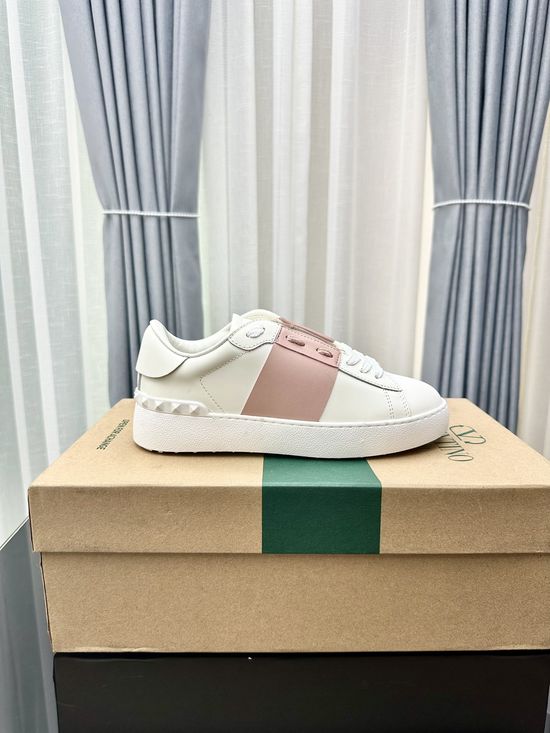 Valentino Studded Platform Casual Leather Sneakers Comfortable Height Increasing
