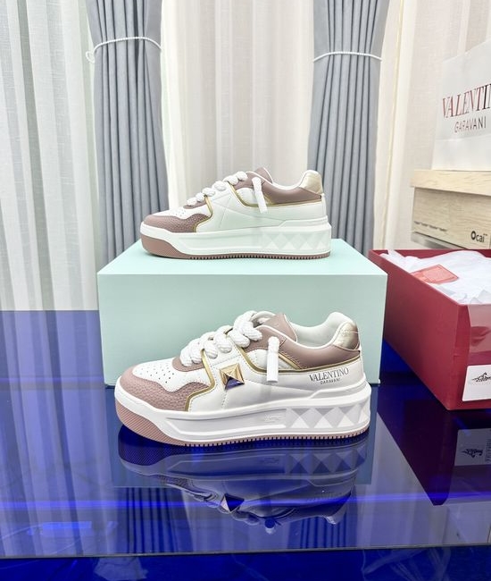 Valentino Premium Thick Sole Leather Casual Fashion Shoes
