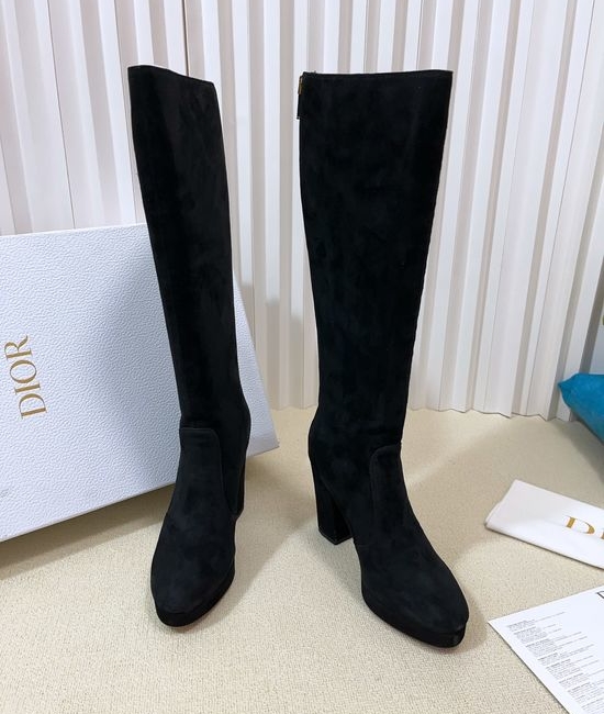 Christian Dior CD Elegant Zip-Up Boots Featuring CD Logo Hardware