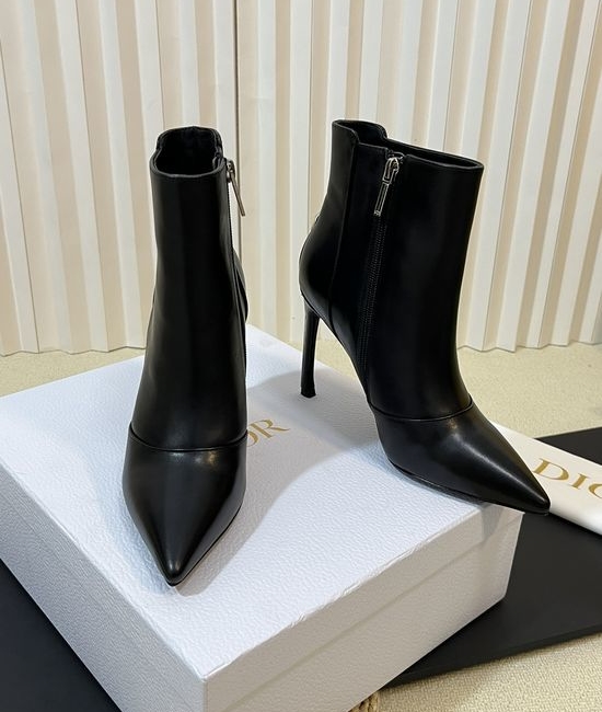 Christian Dior CD Chic Ankle Boots with Star-Embellished Heel