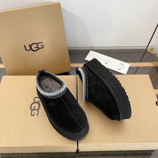 UGG Ethnic Woven Platform Leather Fur Lined Comfort Shoes