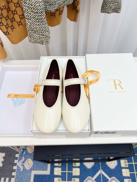 The Row Minimalist Leather Ballet Flats with Soft Soles
