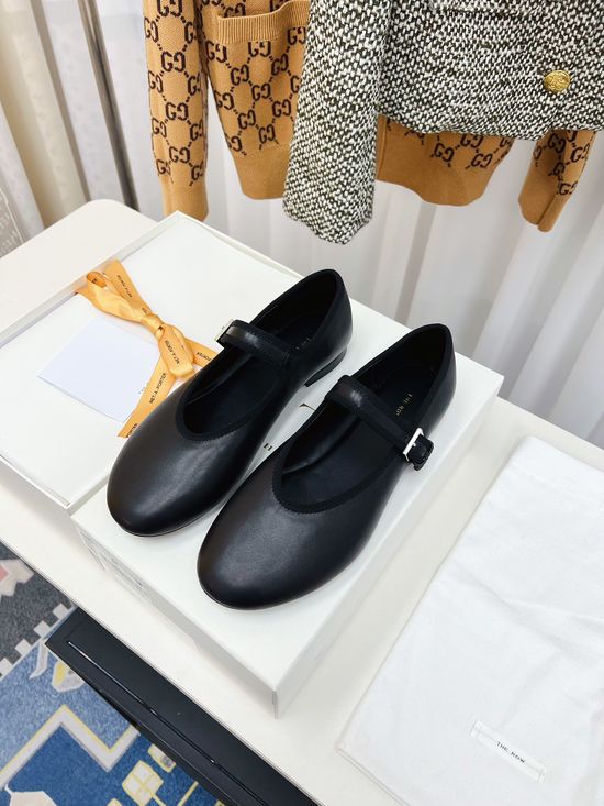 The Row Minimalist Leather Ballet Flats with Soft Soles