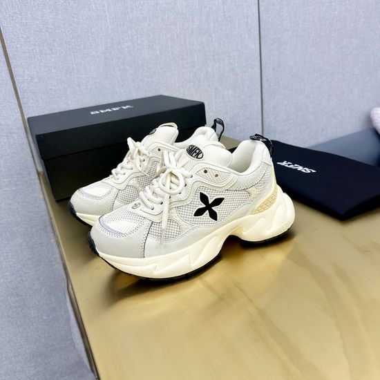 SMFK Breathable Mesh Upper Thick Sole Comfortable Sneakers