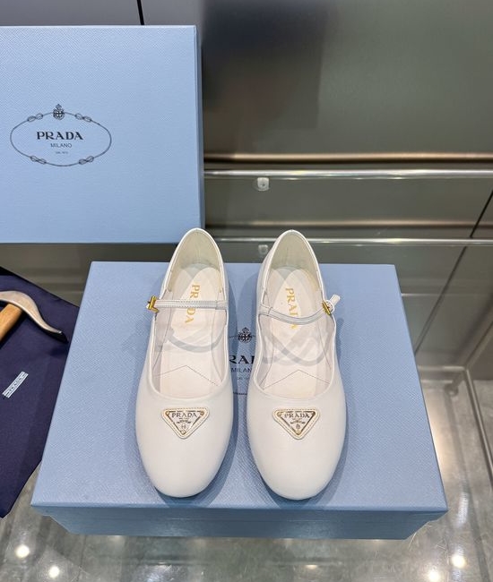Prada Comfort Mary Jane Ballet Flats With Round Toe