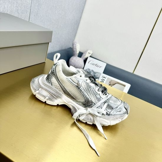 Balenciaga Vintage Casual Comfortable Chunky Sole Athletic Sneakers
