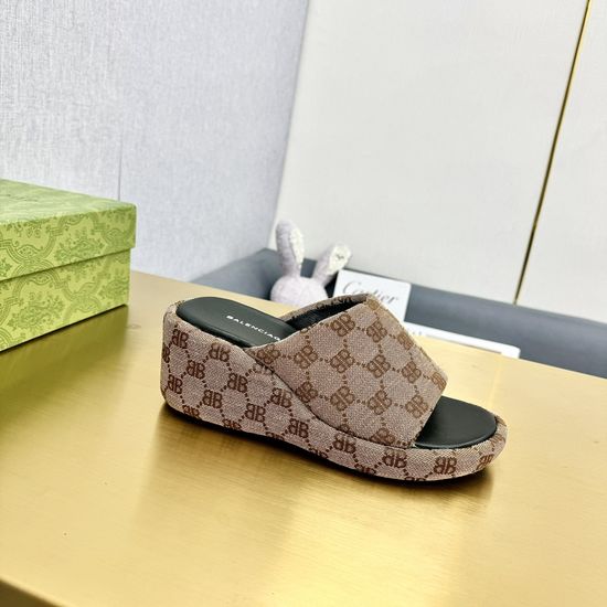 Balenciaga Thick Sole Wedge Slides Comfortable Casual Footwear