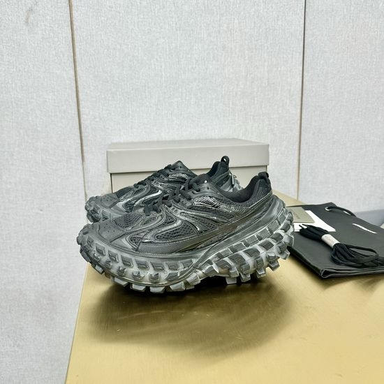 Balenciaga Distressed Platform Casual Shoes Durable Wear-resistant Sole