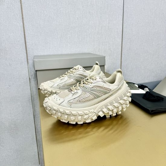 Balenciaga Distressed Platform Casual Shoes Durable Wear-resistant Sole