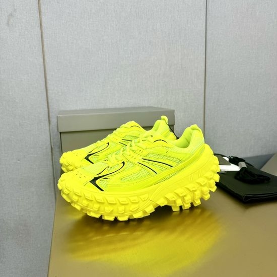 Balenciaga Distressed Platform Casual Shoes Durable Wear-resistant Sole