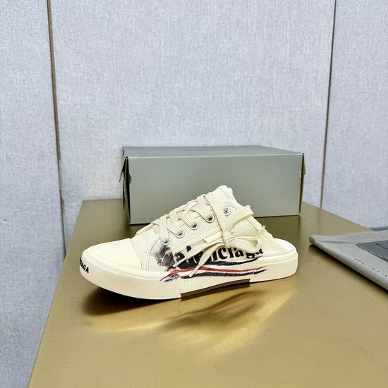 Balenciaga Distressed Vintage Casual Half Slipper Sneakers