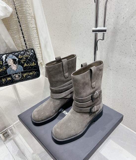 Ann Demeulemeester Stylish Knee High Combat Boots For Daily Wear