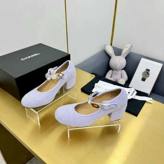 Chanel Vintage Emblem Decor Leather Ballet Flats