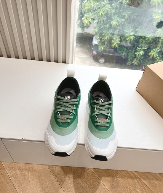 Loewe Lightweight Soft Knit Casual Comfortable Sneakers