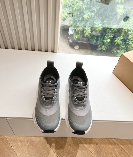 Loewe Lightweight Soft Knit Casual Comfortable Sneakers