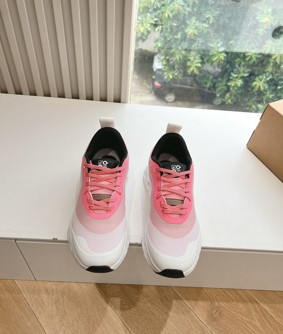 Loewe Lightweight Soft Knit Casual Comfortable Sneakers