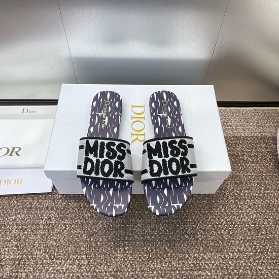 Christian Dior CD Embroidered Cylindrical Heel Sandals with Classic Logo