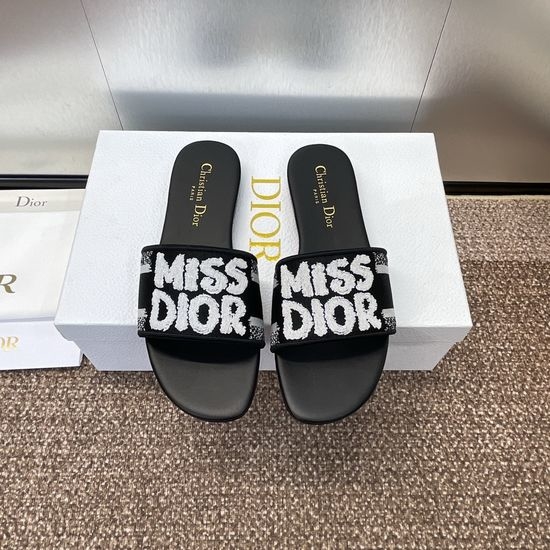 Christian Dior CD Embroidered Cylindrical Heel Sandals with Classic Logo