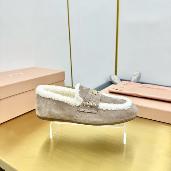 Miu Miu Comfortable Wool Lined Casual Slip-on Loafers