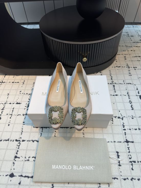Manolo Blahnik Elegant Silk High Heels with Crystal Buckle for Formal Occasions