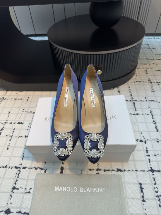 Manolo Blahnik Elegant Silk High Heels with Crystal Buckle for Formal Occasions
