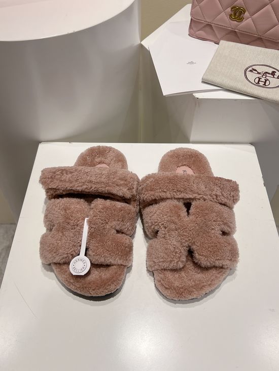 Hermes Curly Genuine Wool Comfortable Casual House Slippers