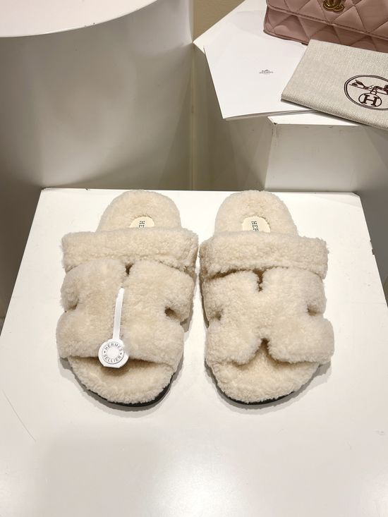 Hermes Curly Genuine Wool Comfortable Casual House Slippers