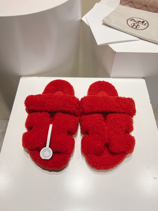 Hermes Curly Genuine Wool Comfortable Casual House Slippers