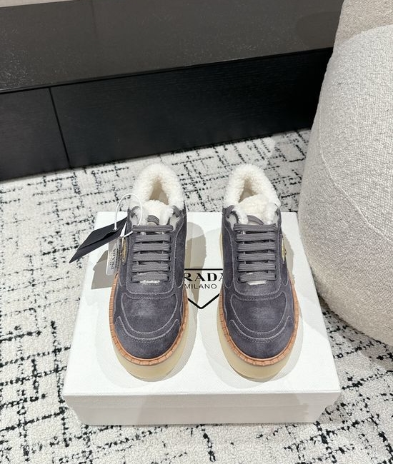 Prada Suede Thick Sole Warm Comfortable Short Ankle Boots