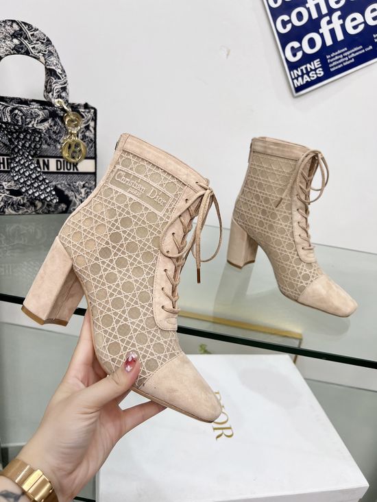 Christian Dior Chic Embroidered High-Heeled Ankle Boots