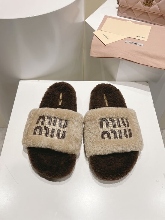 Miu Miu Embossed Letter Casual Shoes Real Leather Durable Sole