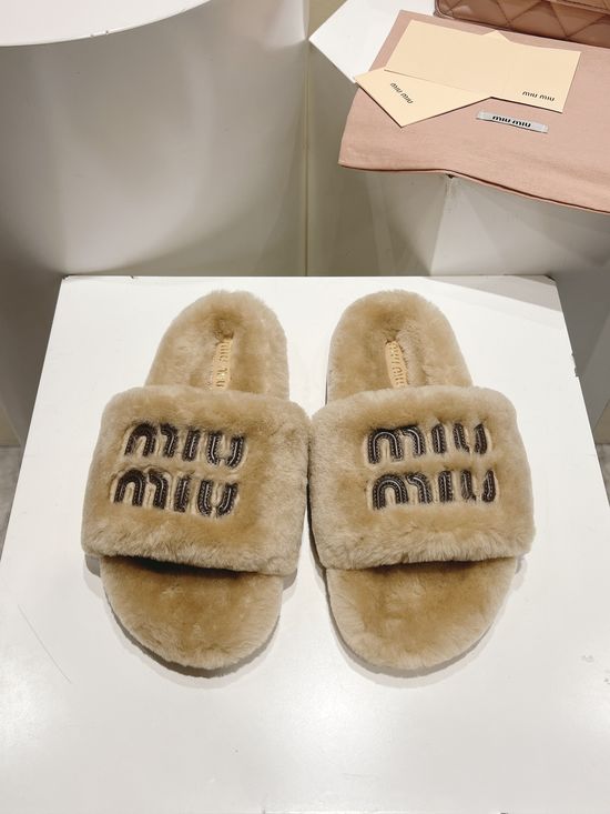 Miu Miu Embossed Letter Casual Shoes Real Leather Durable Sole