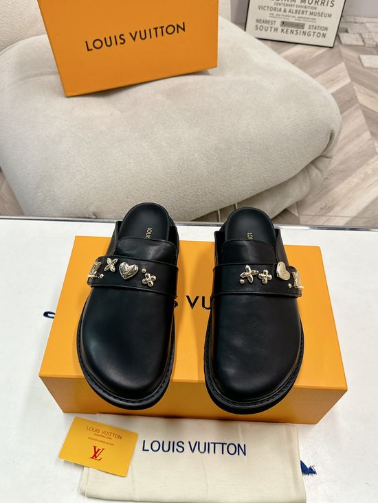 Louis Vuitton Cozy Fleece Lined Mule Slippers For Indoor Outdoor Use