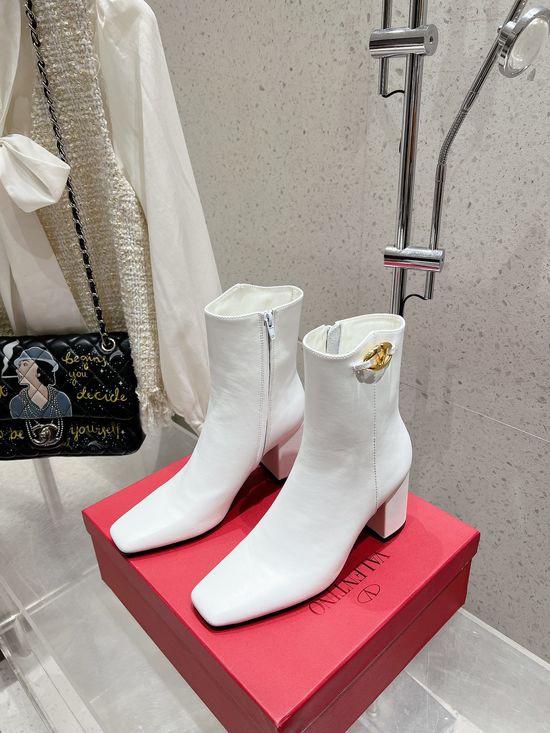 Valentino Versatile Ankle Boots Soft Leather Comfortable Durable Wear