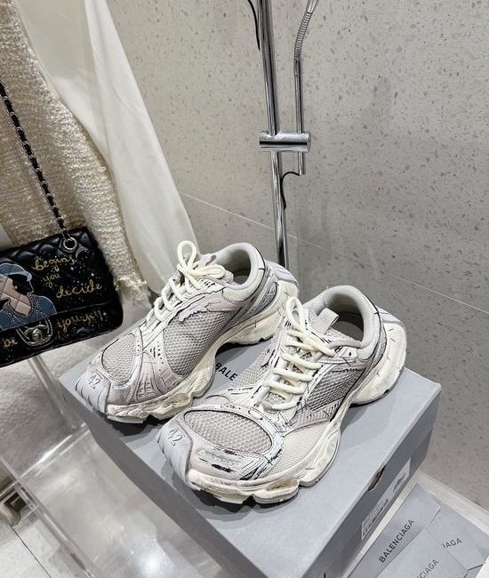 Balenciaga Vintage Thick Sole Casual Platform Sneakers