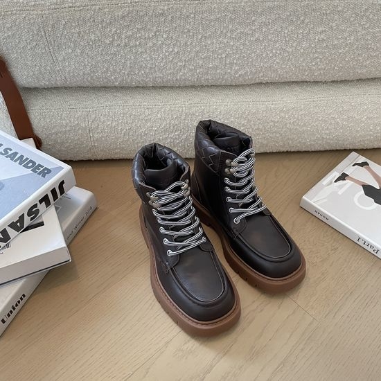 Bottega Veneta BV Woven Leather Ankle Boots with Durable Rubber Sole